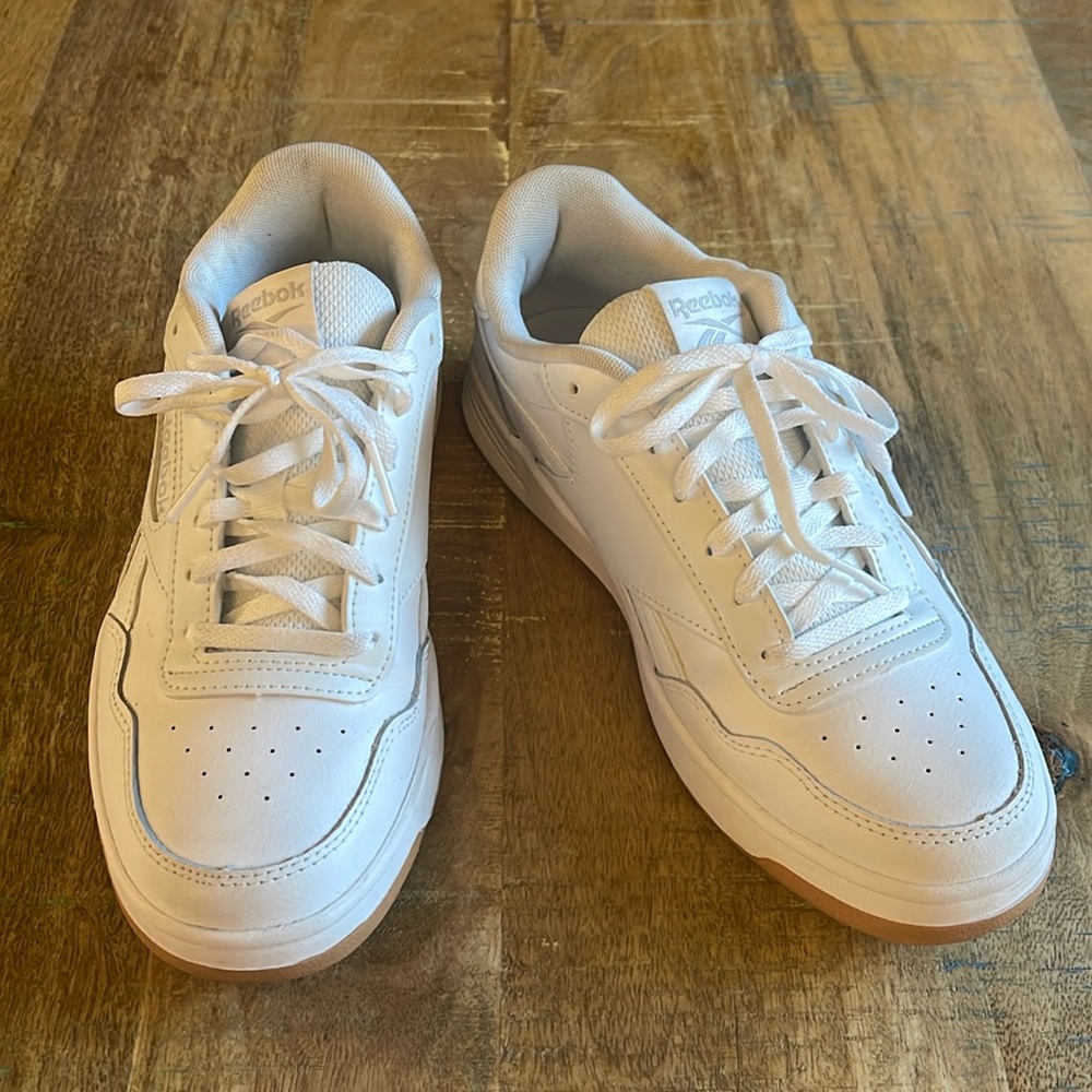 Reebok Sneakers